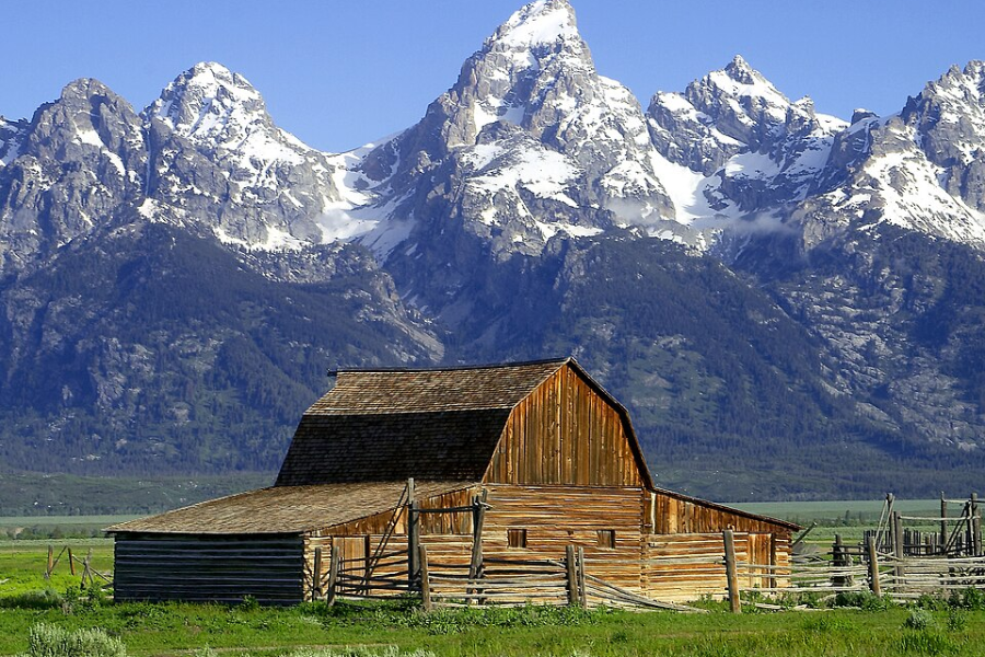 mountain farm wooden cabin