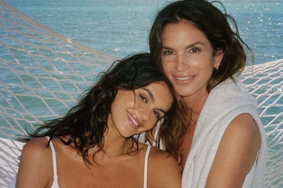 kaia and cindy