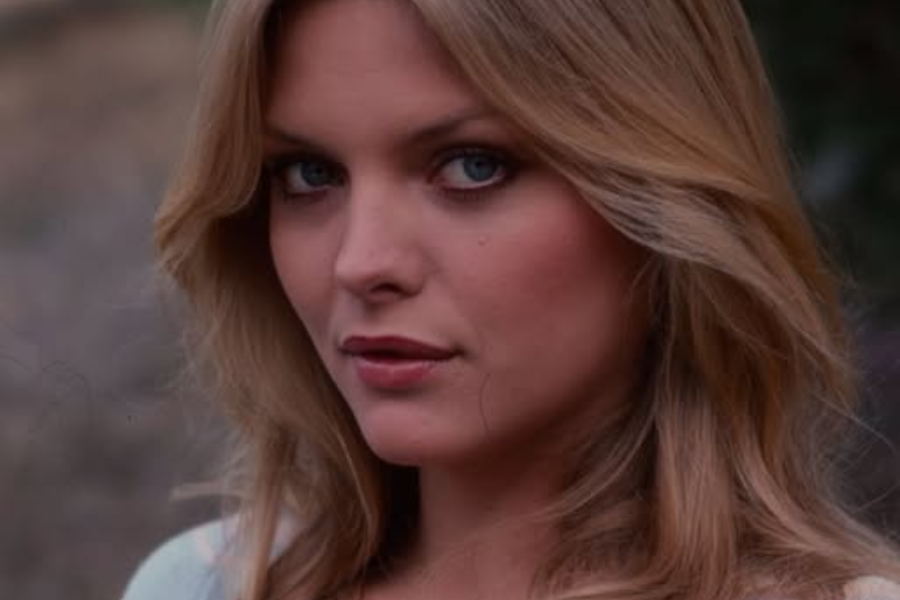 Michelle Pfeiffer young