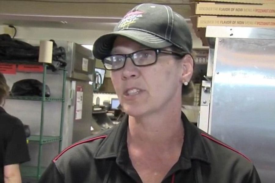 Pizza Hut Female Employee